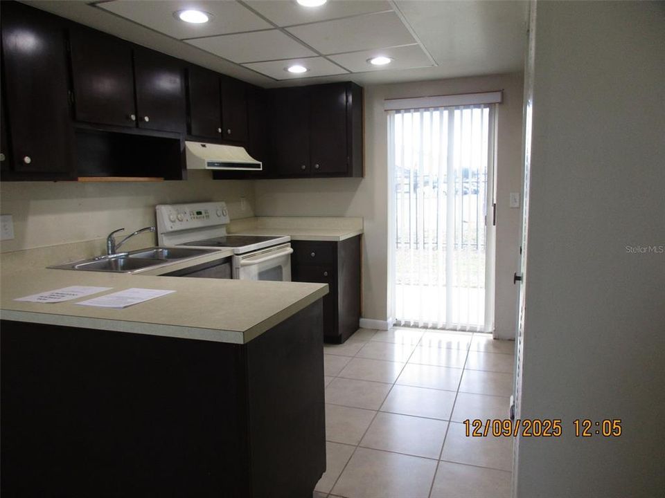 For Rent: $1,650 (2 beds, 2 baths, 960 Square Feet)