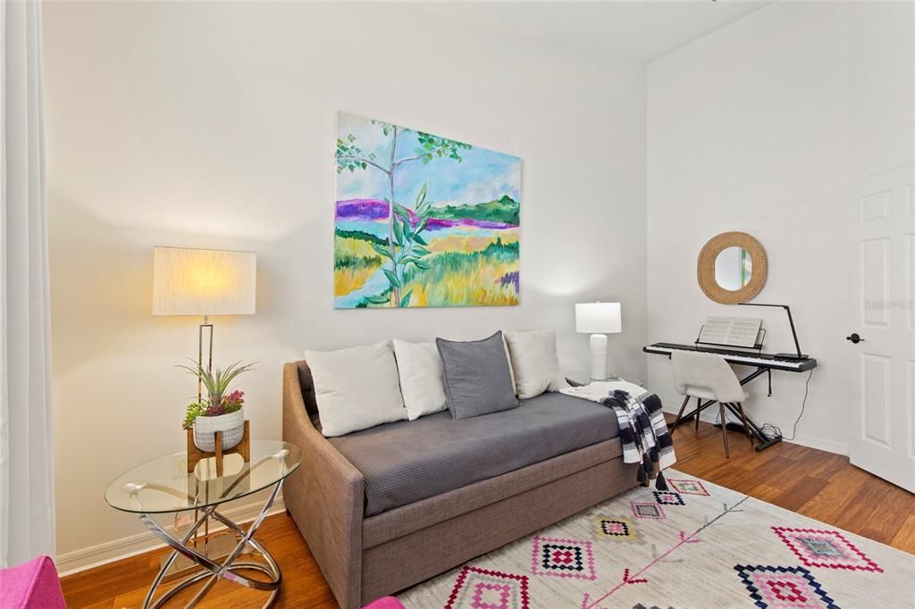 For Sale: $515,000 (2 beds, 2 baths, 1722 Square Feet)