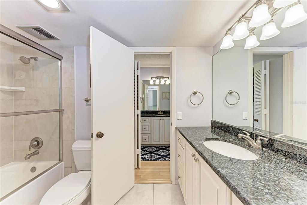 En Venta: $635,000 (2 camas, 1 baños, 933 Pies cuadrados)