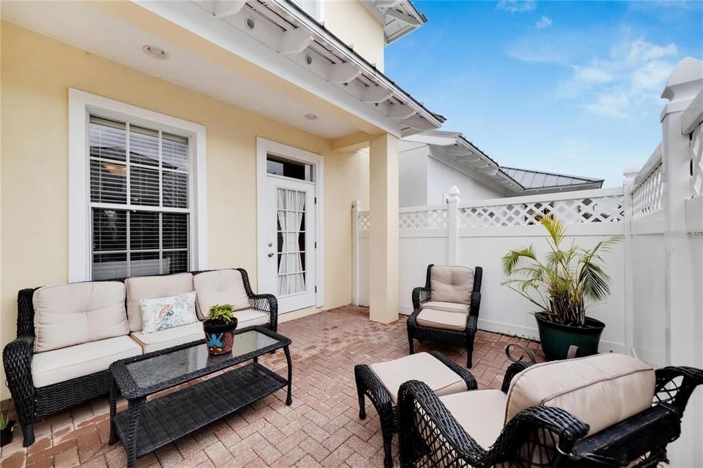 For Sale: $439,000 (3 beds, 2 baths, 2623 Square Feet)