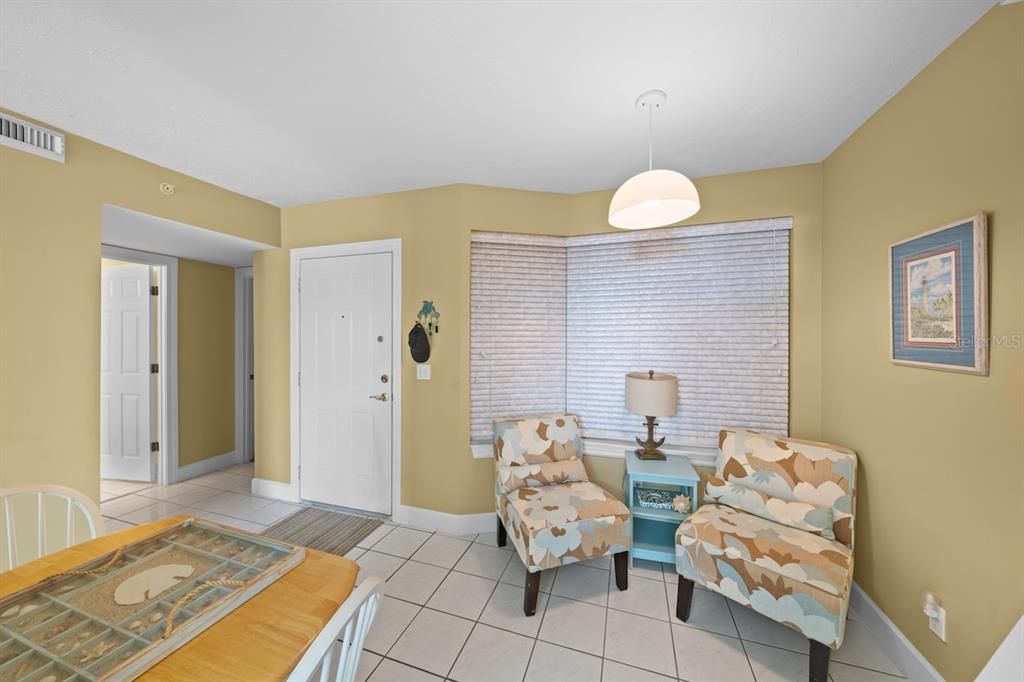 For Sale: $569,000 (3 beds, 3 baths, 2065 Square Feet)