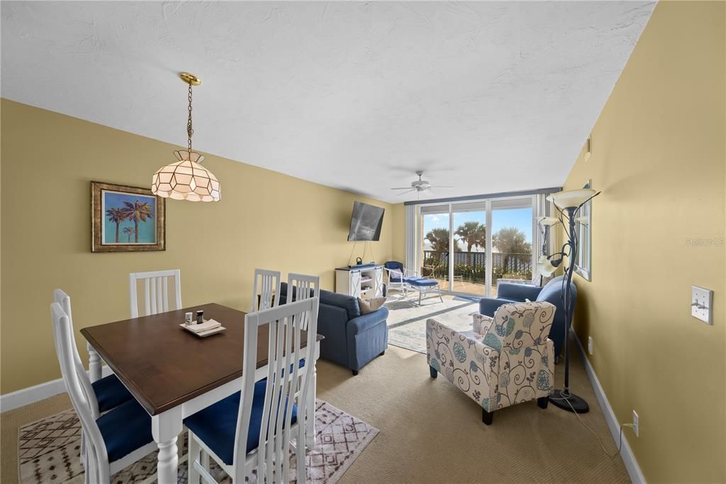 For Sale: $569,000 (3 beds, 3 baths, 2065 Square Feet)