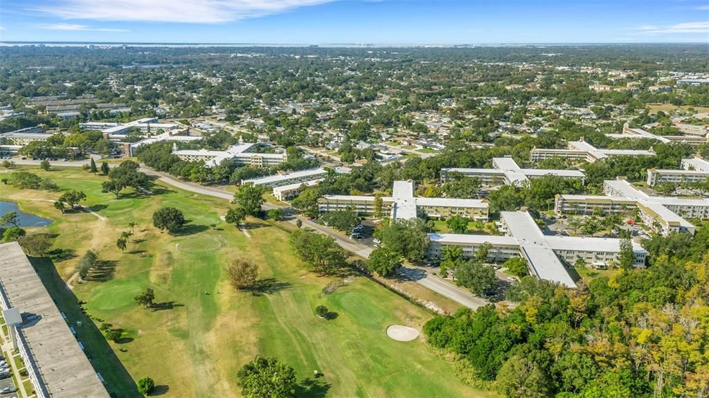 待售: $240,000 (2 贝兹, 2 浴室, 1400 平方英尺)