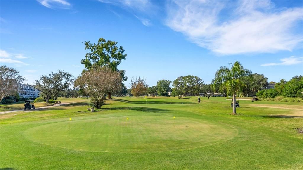 待售: $240,000 (2 贝兹, 2 浴室, 1400 平方英尺)