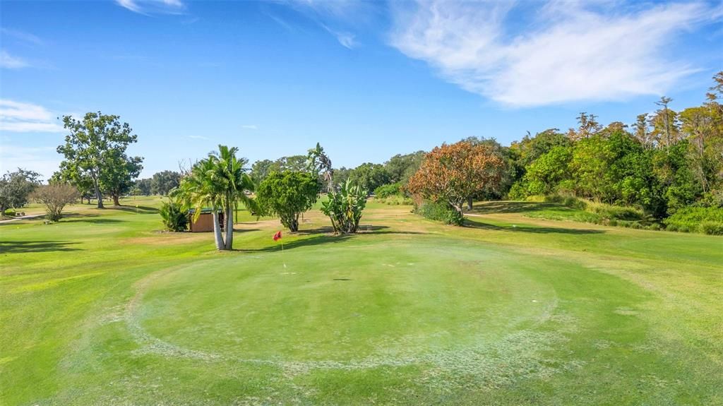 待售: $240,000 (2 贝兹, 2 浴室, 1400 平方英尺)