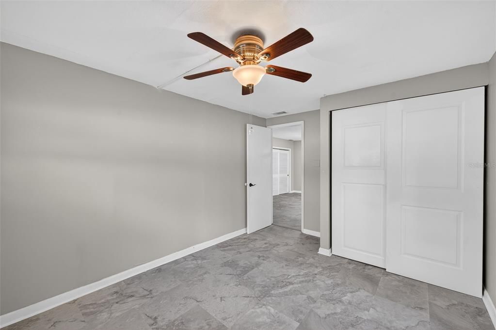 For Sale: $500,000 (4 beds, 2 baths, 1614 Square Feet)