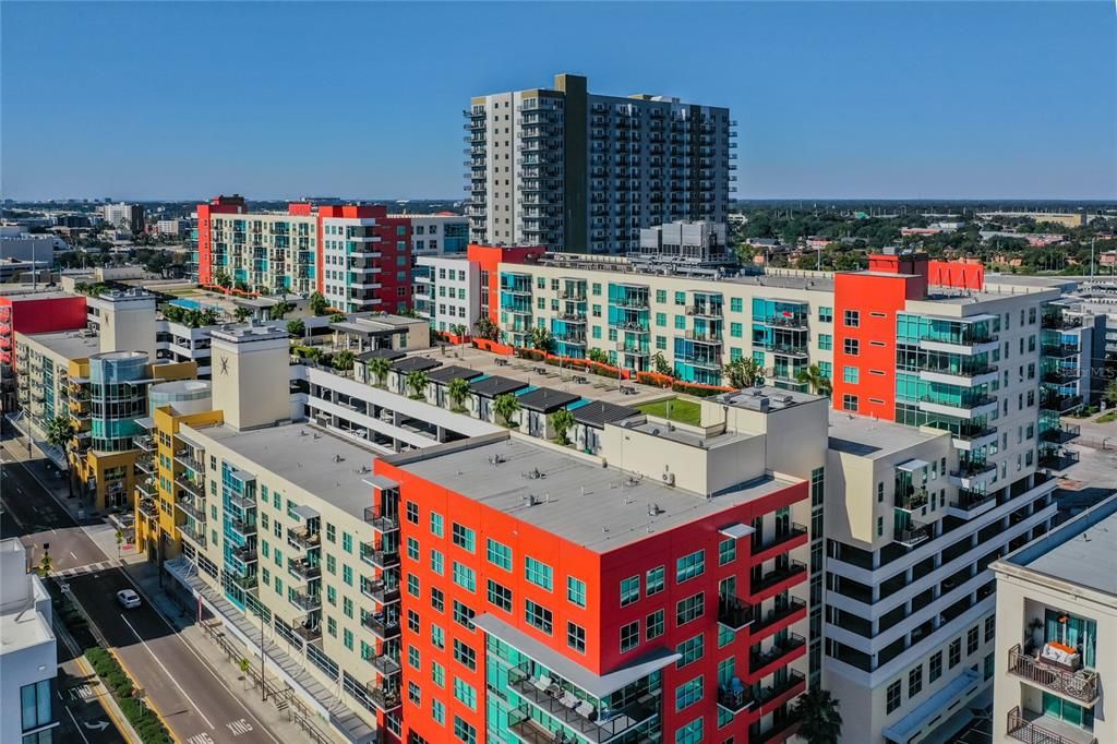 For Sale: $379,000 (2 beds, 1 baths, 1050 Square Feet)