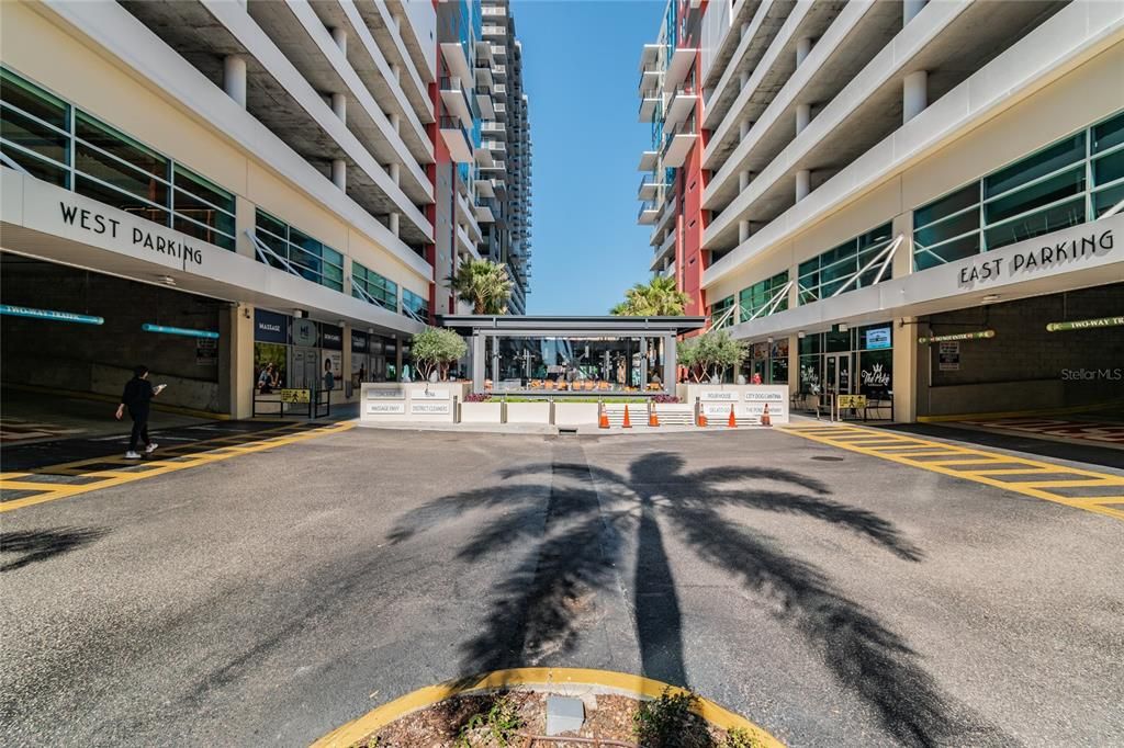 For Sale: $379,000 (2 beds, 1 baths, 1050 Square Feet)