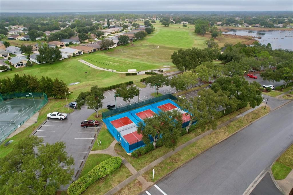 For Sale: $265,000 (2 beds, 2 baths, 1642 Square Feet)