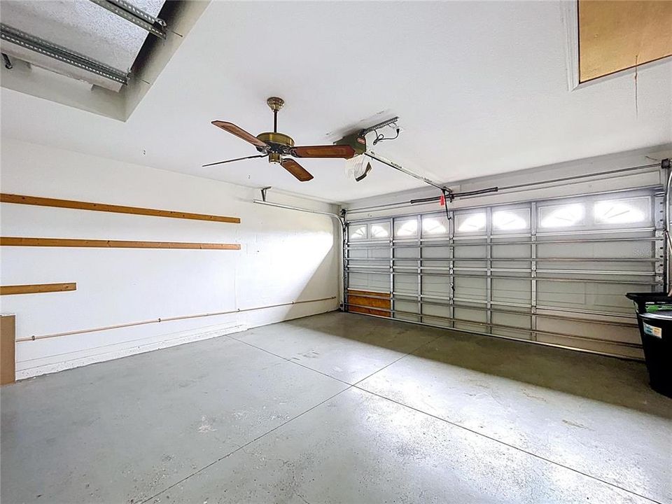 For Sale: $265,000 (2 beds, 2 baths, 1642 Square Feet)