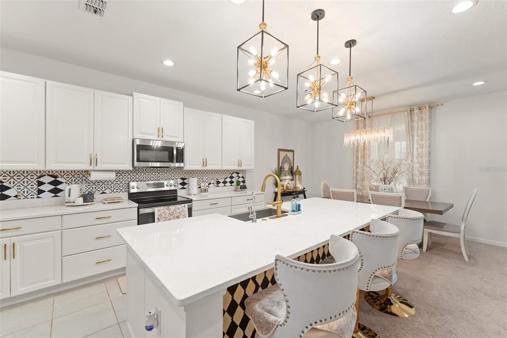 For Sale: $419,000 (4 beds, 2 baths, 2094 Square Feet)