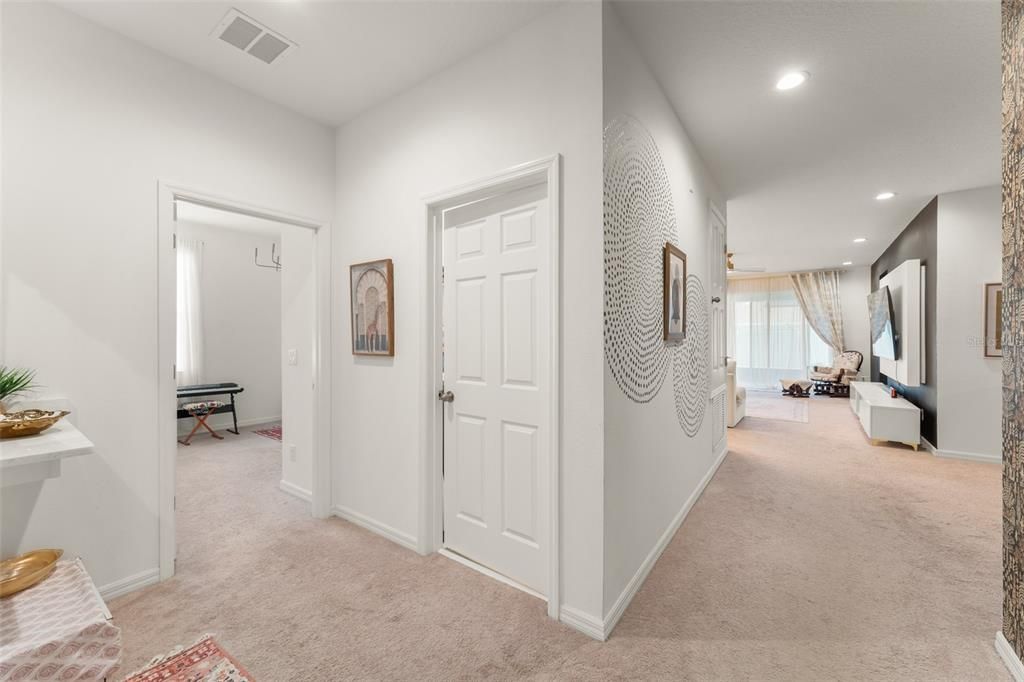 For Sale: $419,000 (4 beds, 2 baths, 2094 Square Feet)