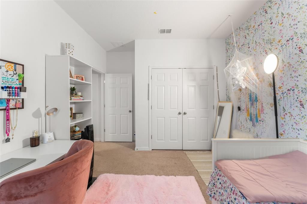 For Sale: $419,000 (4 beds, 2 baths, 2094 Square Feet)