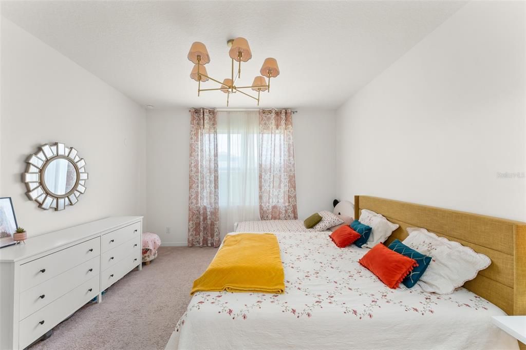 For Sale: $419,000 (4 beds, 2 baths, 2094 Square Feet)