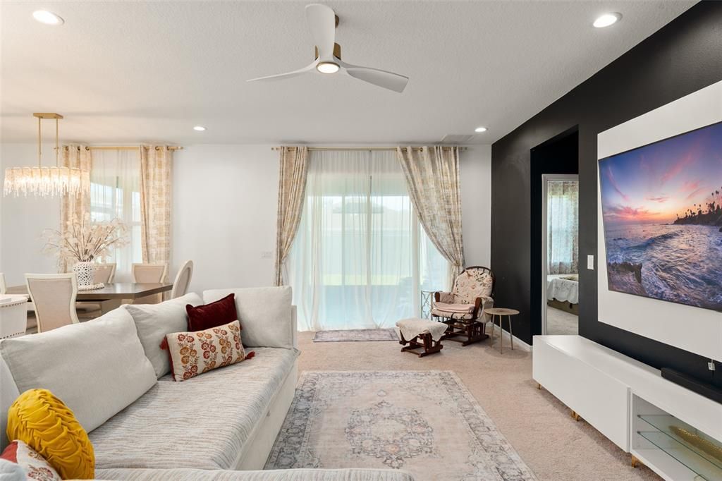 For Sale: $419,000 (4 beds, 2 baths, 2094 Square Feet)