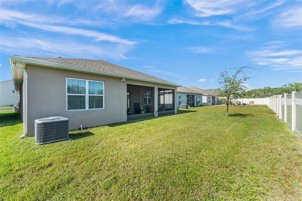 For Sale: $419,000 (4 beds, 2 baths, 2094 Square Feet)