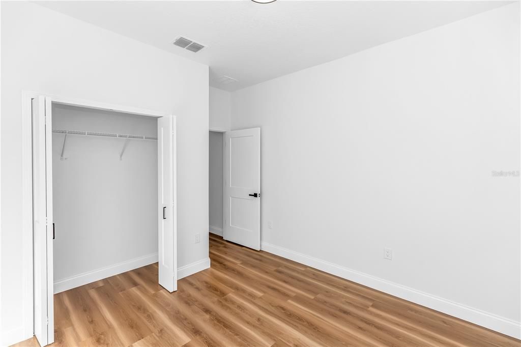 На продажу: $335,000 (3 спален, 2 ванн, 1547 Квадратных фут)