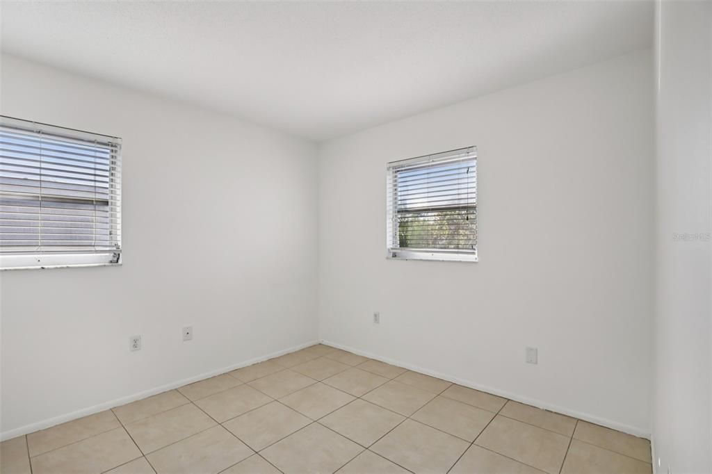 En Venta: $295,000 (3 camas, 2 baños, 1125 Pies cuadrados)