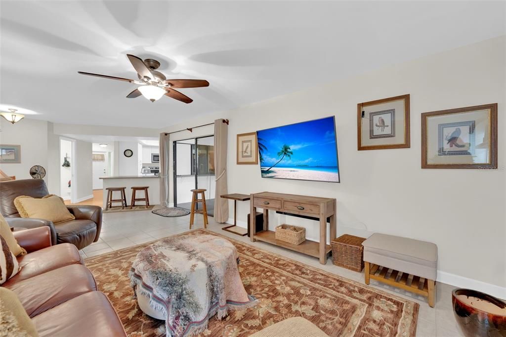 待售: $519,000 (3 贝兹, 2 浴室, 1810 平方英尺)