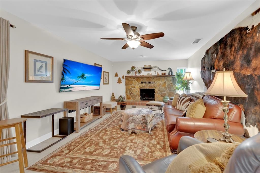 待售: $519,000 (3 贝兹, 2 浴室, 1810 平方英尺)