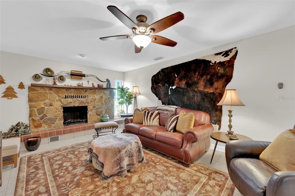 待售: $519,000 (3 贝兹, 2 浴室, 1810 平方英尺)