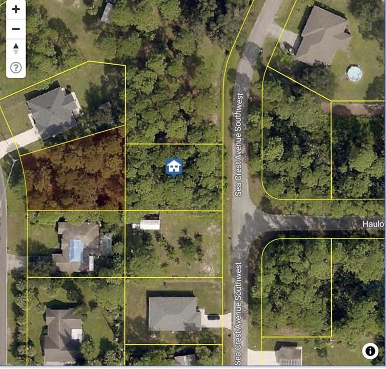 На продажу: $37,000 (0.24 acres)