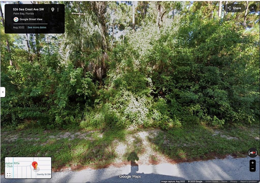 На продажу: $37,000 (0.24 acres)