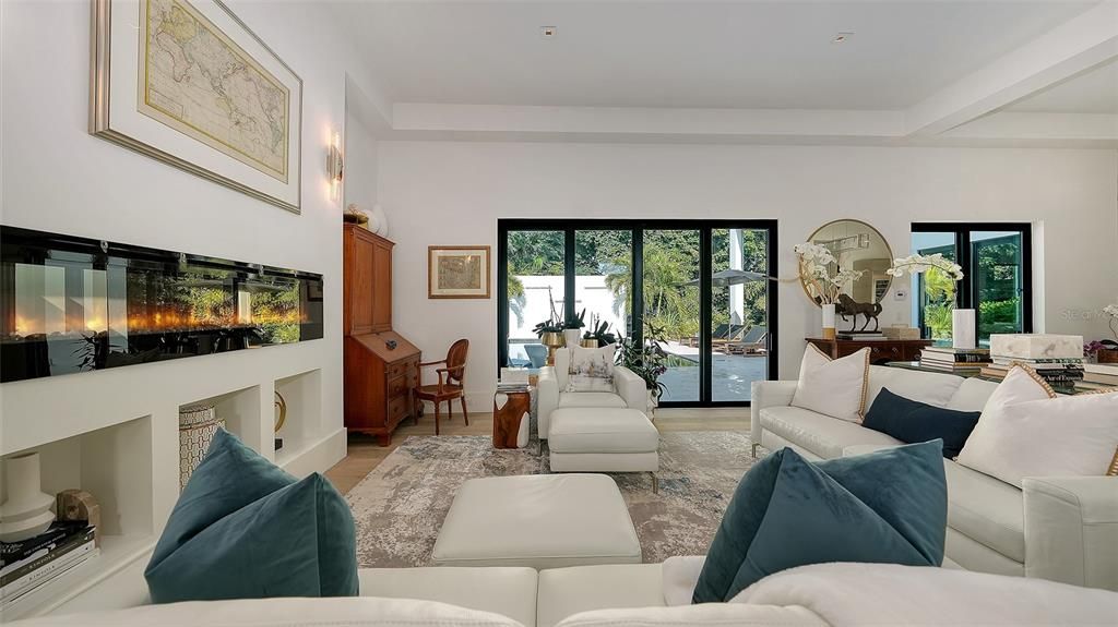 En Venta: $4,895,000 (4 camas, 4 baños, 4217 Pies cuadrados)