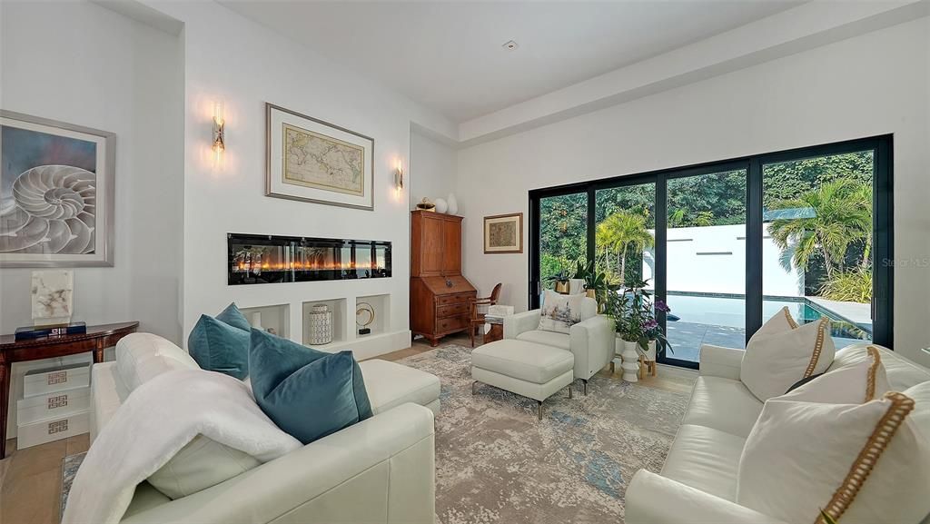 En Venta: $4,895,000 (4 camas, 4 baños, 4217 Pies cuadrados)