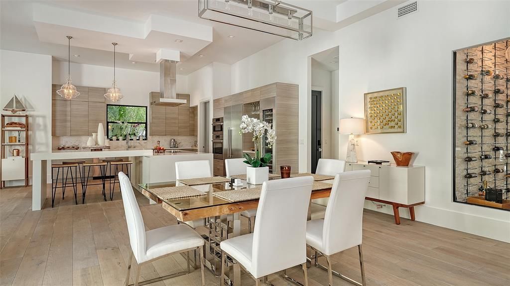 En Venta: $4,895,000 (4 camas, 4 baños, 4217 Pies cuadrados)