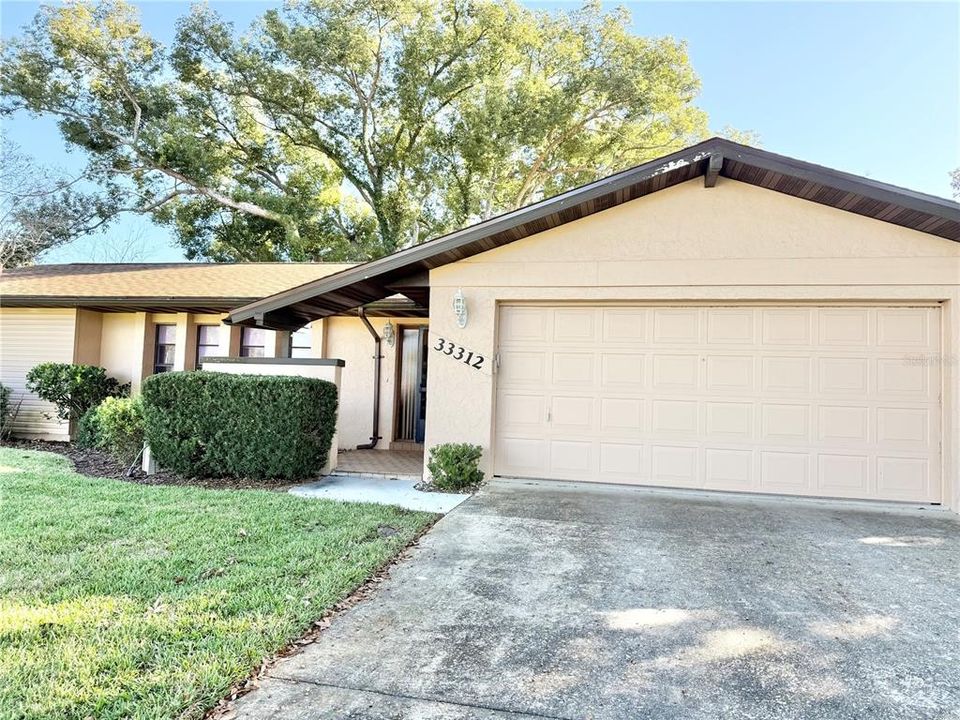 На продажу: $249,900 (2 спален, 2 ванн, 1483 Квадратных фут)