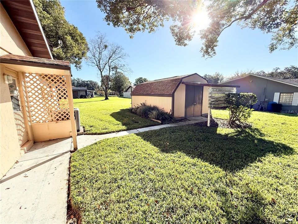 На продажу: $249,900 (2 спален, 2 ванн, 1483 Квадратных фут)