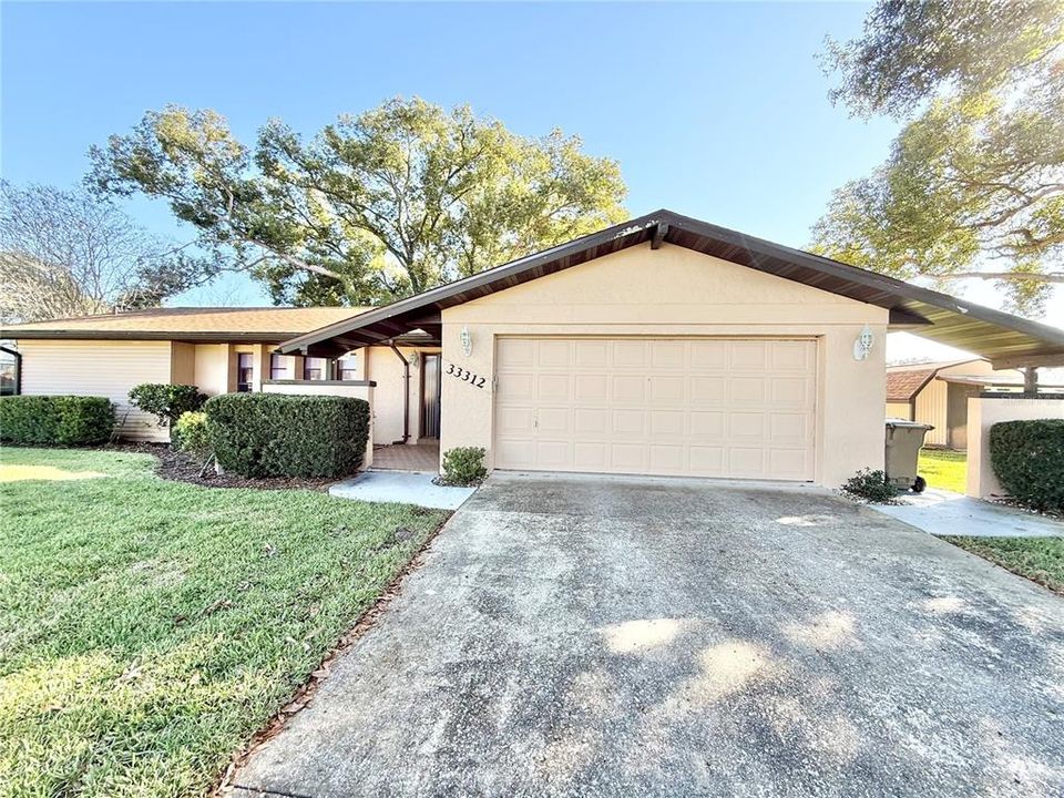 На продажу: $249,900 (2 спален, 2 ванн, 1483 Квадратных фут)