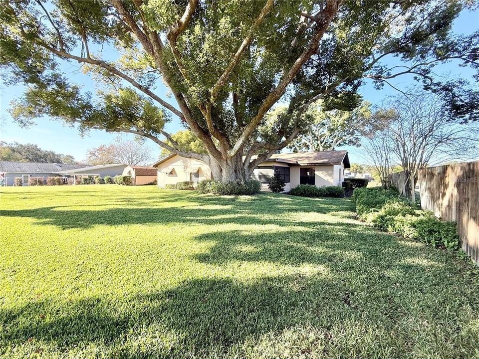 На продажу: $249,900 (2 спален, 2 ванн, 1483 Квадратных фут)