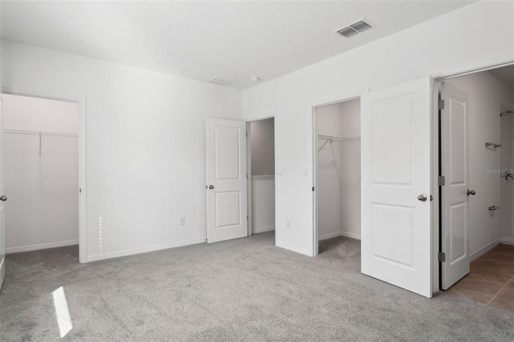 En Renta: $2,400 (3 camas, 2 baños, 1673 Pies cuadrados)