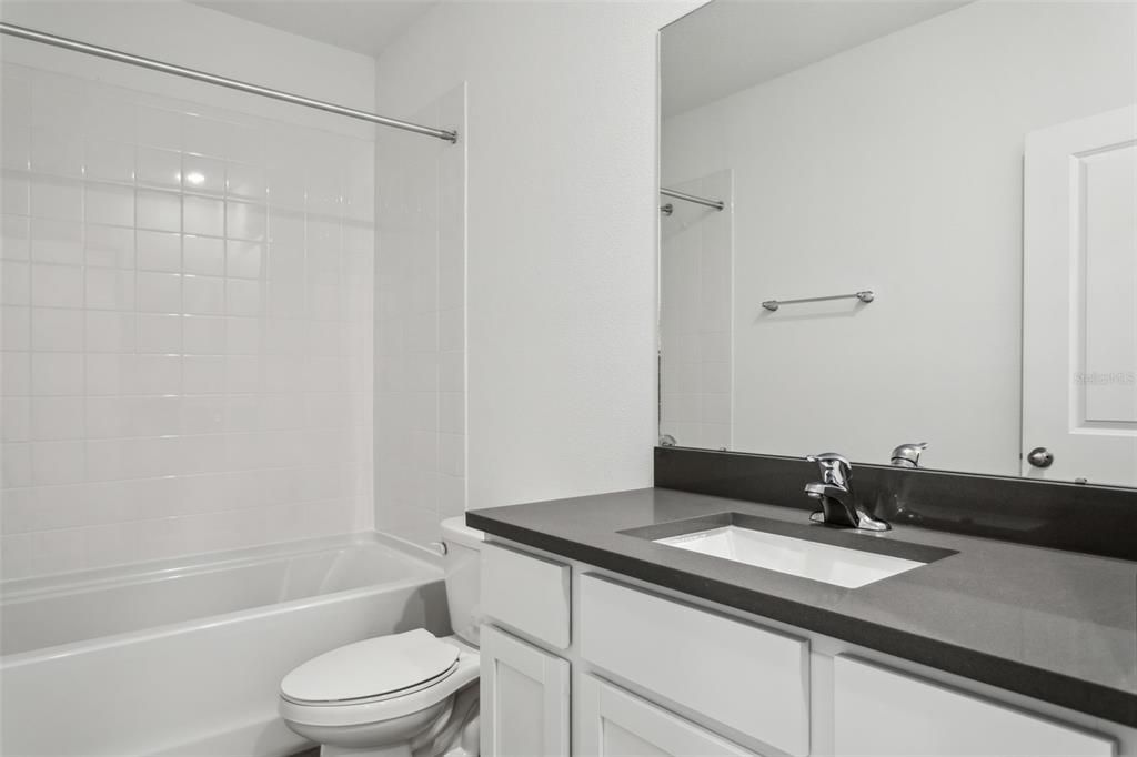 En Renta: $2,400 (3 camas, 2 baños, 1673 Pies cuadrados)