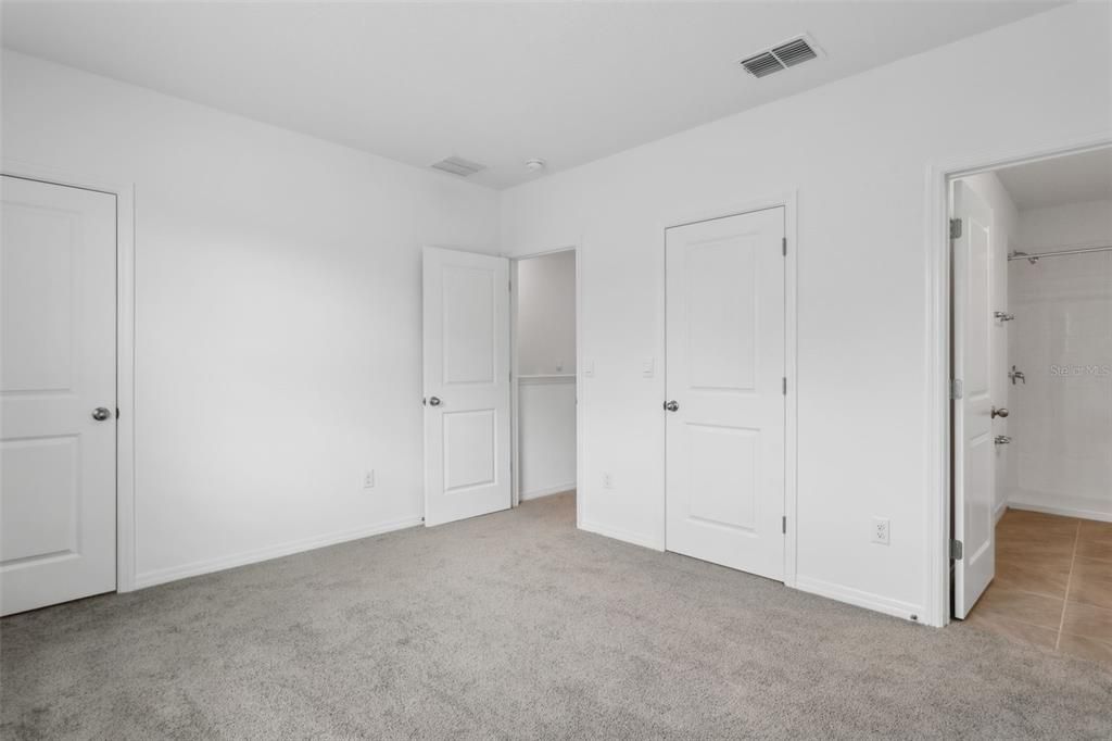 En Renta: $2,400 (3 camas, 2 baños, 1673 Pies cuadrados)