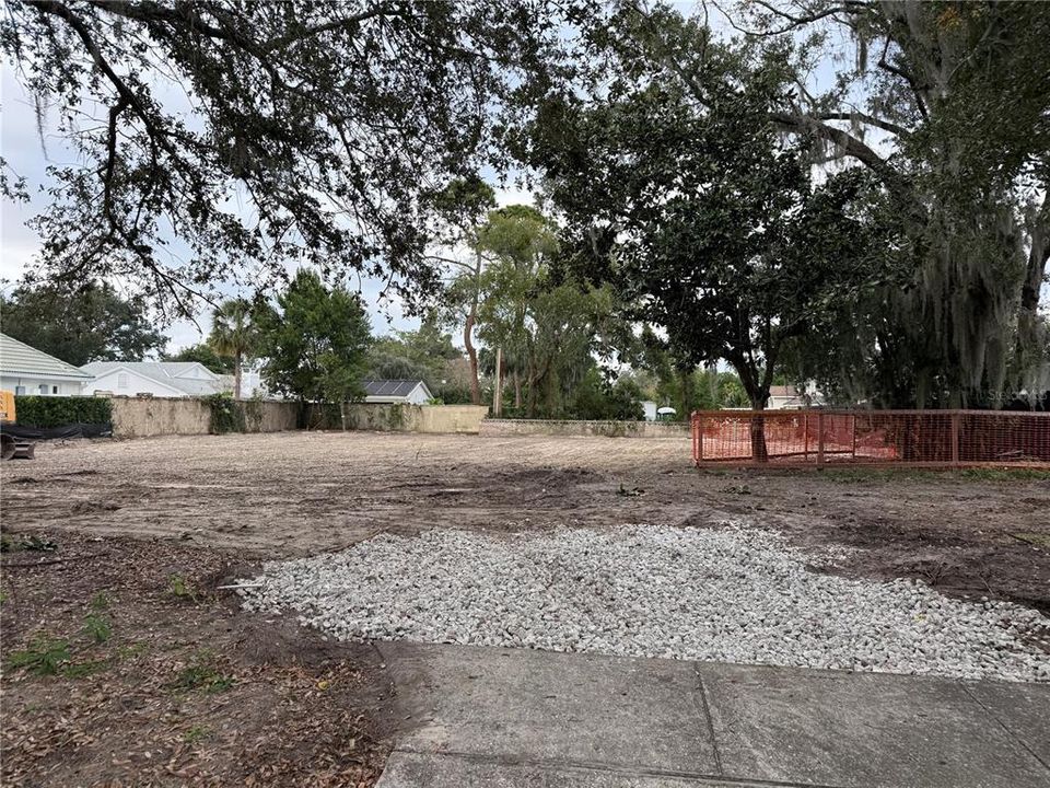 Recently Sold: $1,300,000 (0.35 acres)