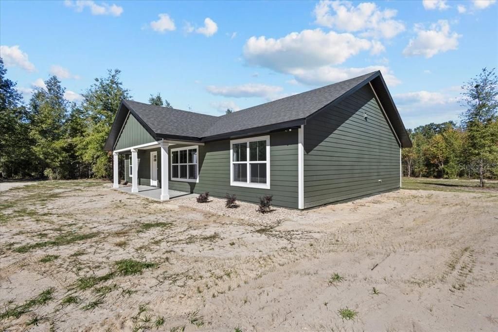 На продажу: $429,000 (3 спален, 2 ванн, 1804 Квадратных фут)