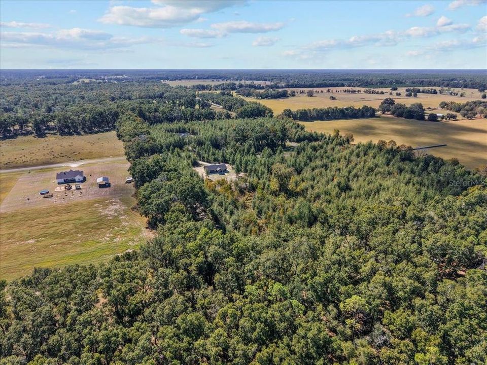 На продажу: $429,000 (3 спален, 2 ванн, 1804 Квадратных фут)