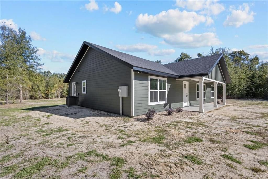 На продажу: $429,000 (3 спален, 2 ванн, 1804 Квадратных фут)