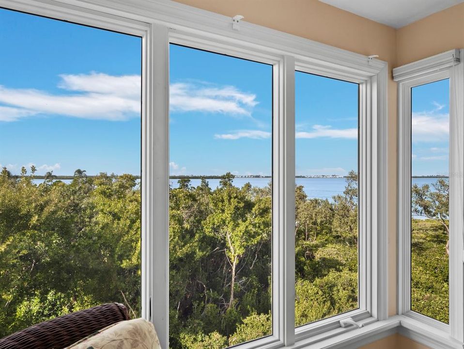 На продажу: $1,100,000 (3 спален, 2 ванн, 2813 Квадратных фут)