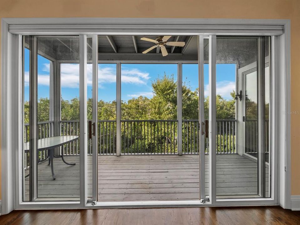 На продажу: $1,100,000 (3 спален, 2 ванн, 2813 Квадратных фут)