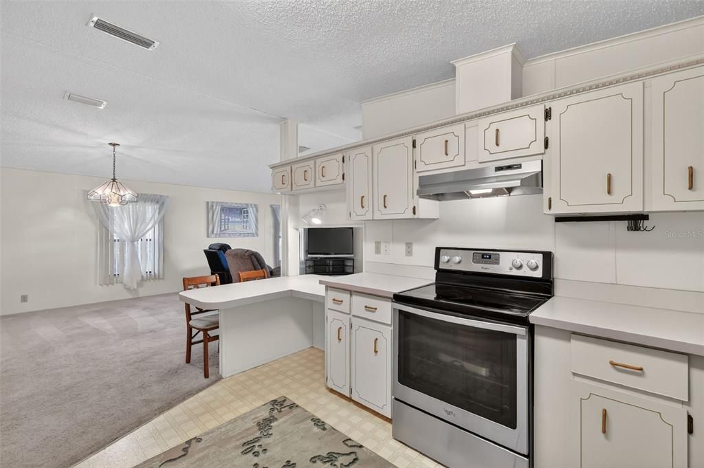 En Venta: $170,000 (2 camas, 2 baños, 1352 Pies cuadrados)