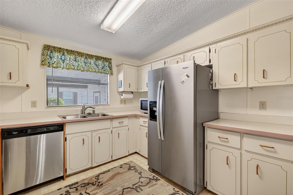 En Venta: $170,000 (2 camas, 2 baños, 1352 Pies cuadrados)