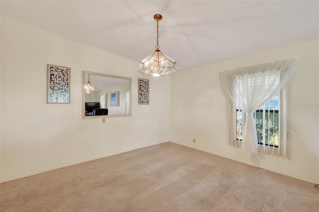 En Venta: $170,000 (2 camas, 2 baños, 1352 Pies cuadrados)