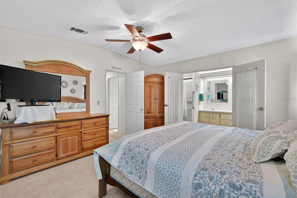 En Venta: $170,000 (2 camas, 2 baños, 1352 Pies cuadrados)