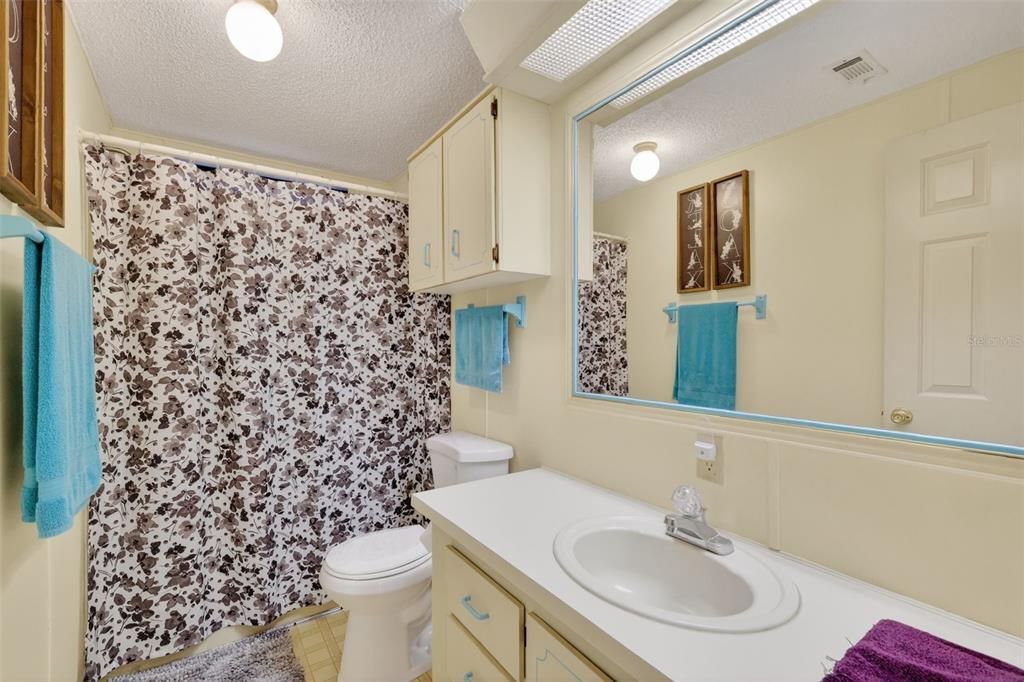 En Venta: $170,000 (2 camas, 2 baños, 1352 Pies cuadrados)