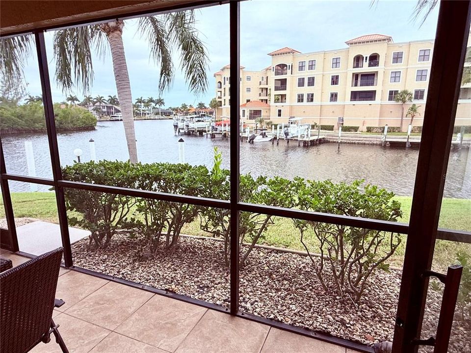 En Venta: $189,500 (2 camas, 2 baños, 1138 Pies cuadrados)