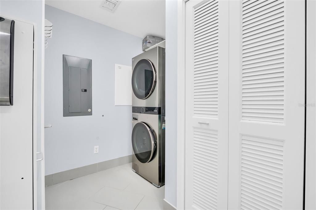 En Venta: $1,100,000 (2 camas, 2 baños, 1269 Pies cuadrados)